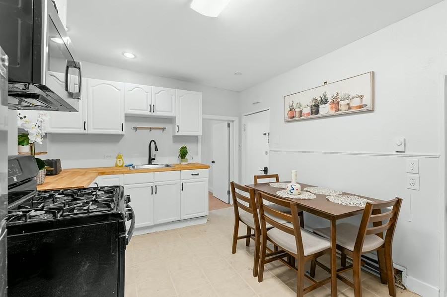 8 Everett St - Photo 3 of 10