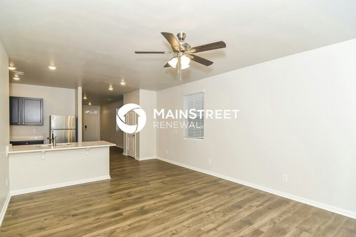 1072 Pepper Stone Dr - Photo 5 of 18