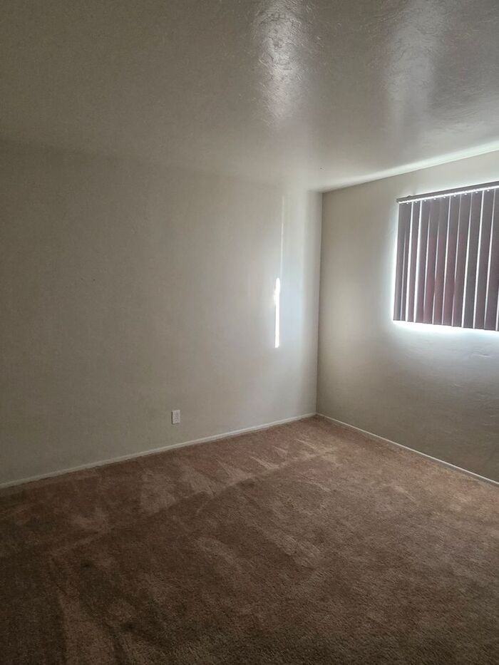 1510 N Craycroft Rd - Photo 7 of 17