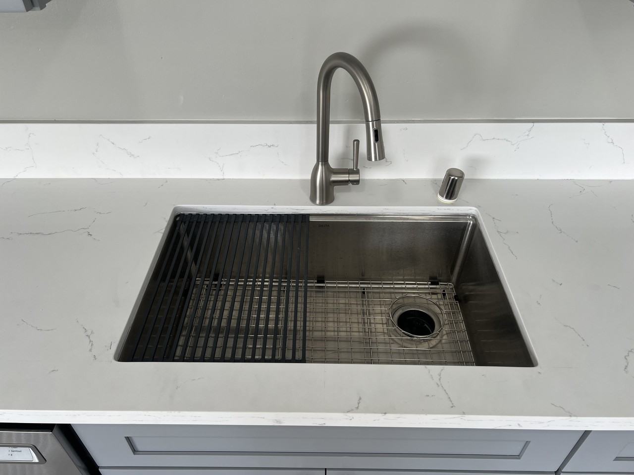 120 S Belmont St #4 - Photo 6 of 18