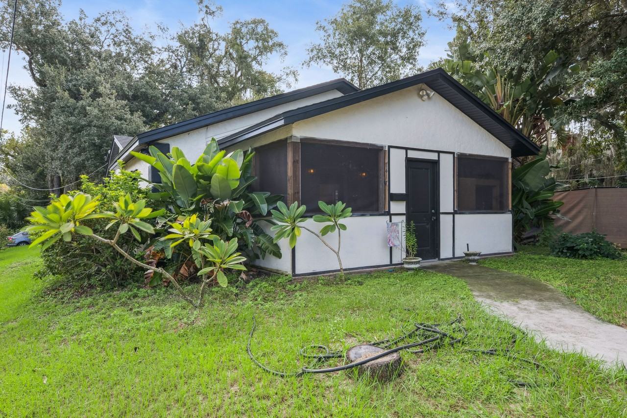 1417 Belgrade Ave #A - Photo 2 of 50