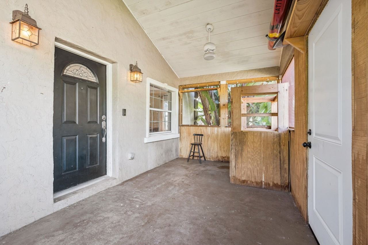 1417 Belgrade Ave #A - Photo 5 of 50