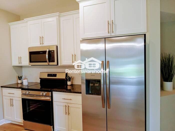 13153 Berrywood Dr - Photo 3 of 11