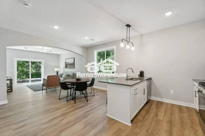 13193 Preserve Cir - Photo 3 of 11