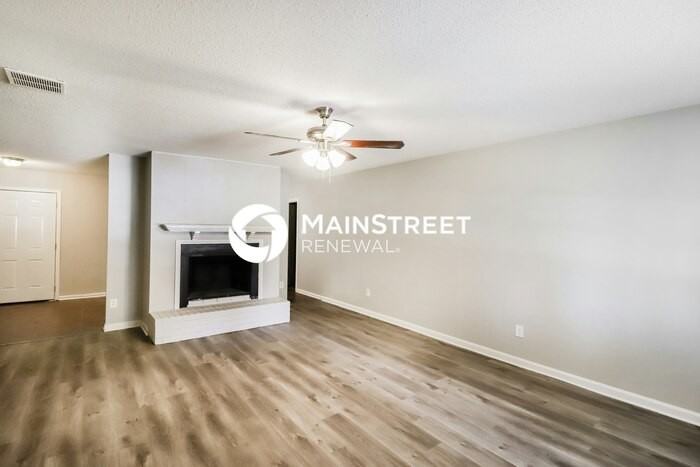 5674 Ballenmoor Dr - Photo 4 of 16