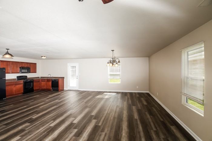 321 Counter Point Dr - Photo 5 of 12