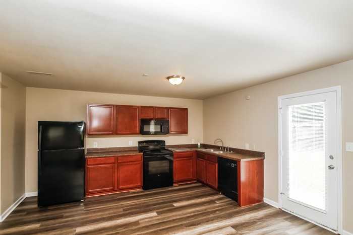 321 Counter Point Dr - Photo 6 of 12