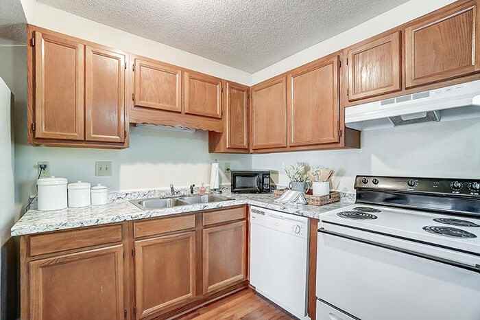 2752 Union Rd - Photo 6 of 15