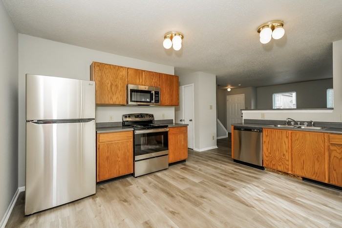 11615 Presidio Dr - Photo 5 of 11