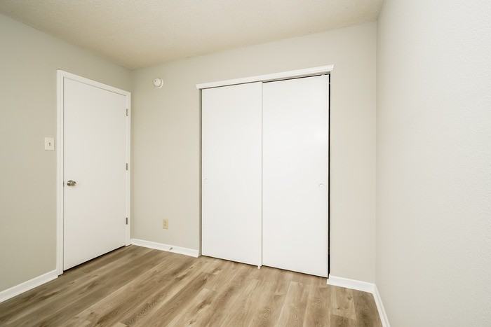 11615 Presidio Dr - Photo 7 of 11