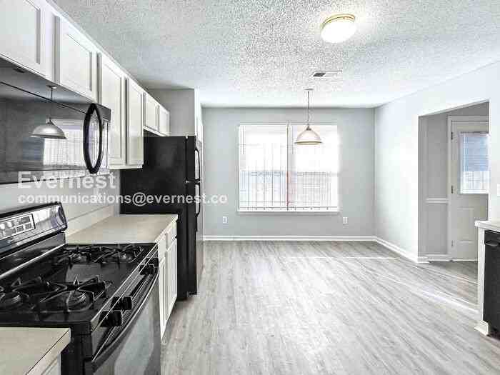 2766 High Tide Dr - Photo 4 of 27