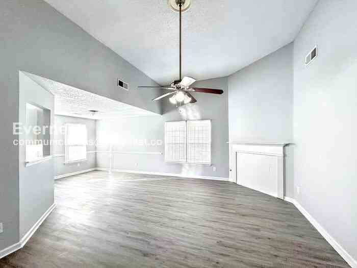 2766 High Tide Dr - Photo 7 of 27