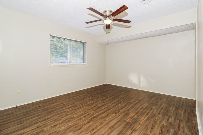 1518 Lenore - Photo 7 of 11