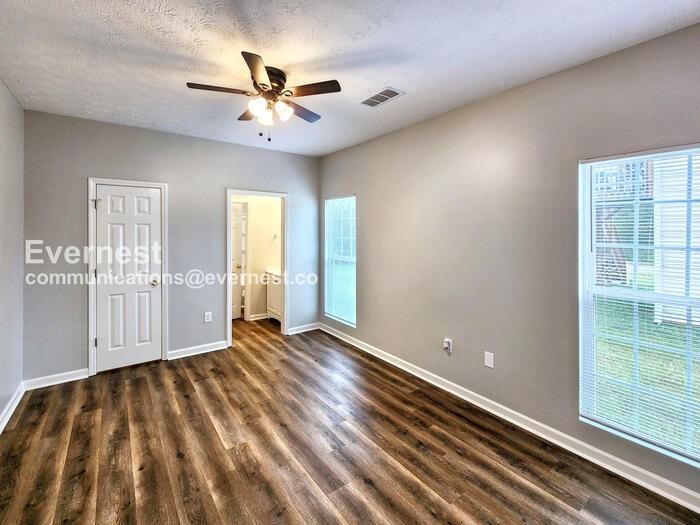 476 Dove Way - Photo 7 of 19