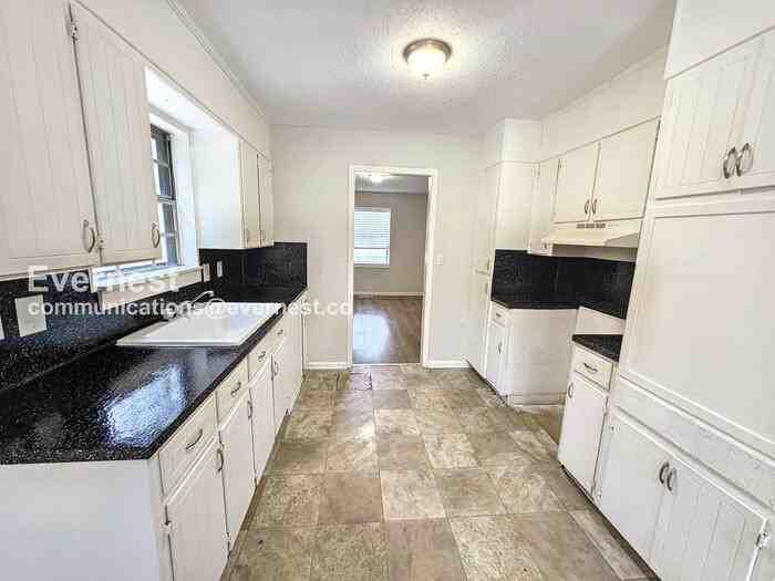 434 Hillside Rd - Photo 2 of 23