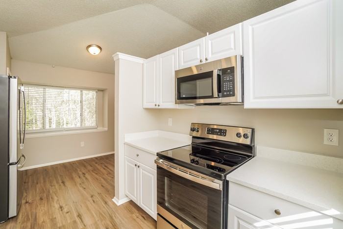 15155 Nighthawk Dr - Photo 5 of 16