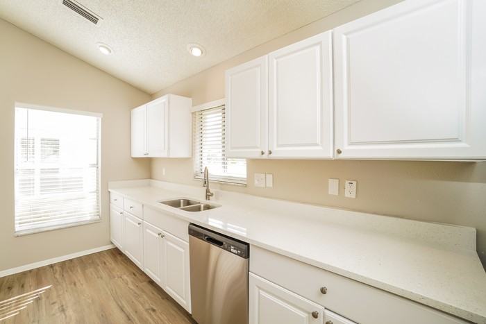 15155 Nighthawk Dr - Photo 6 of 16