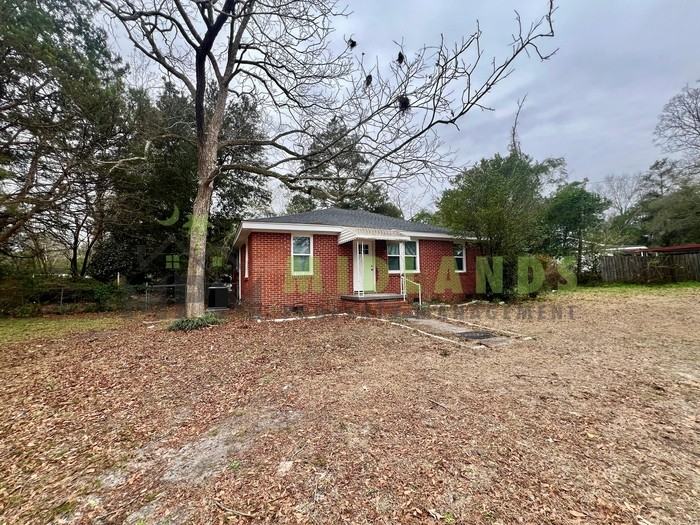 1348 Ramblin Rd - Photo 2 of 44