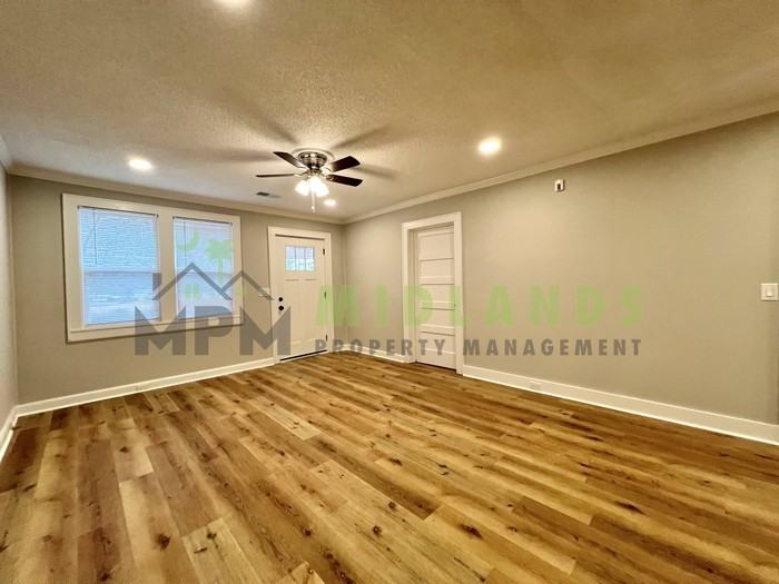 1348 Ramblin Rd - Photo 6 of 44