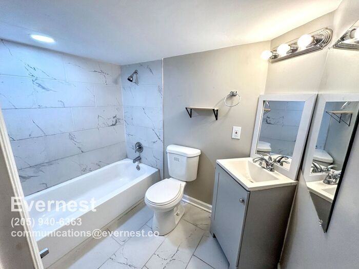 424 Robin Rd - Photo 5 of 16