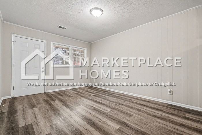 5715 Alabama St - Photo 5 of 22