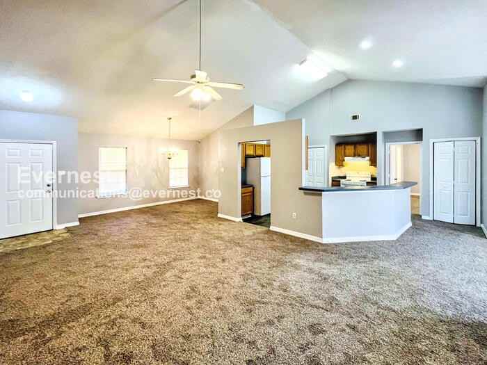 3933 Highway 80 E - Photo 4 of 19