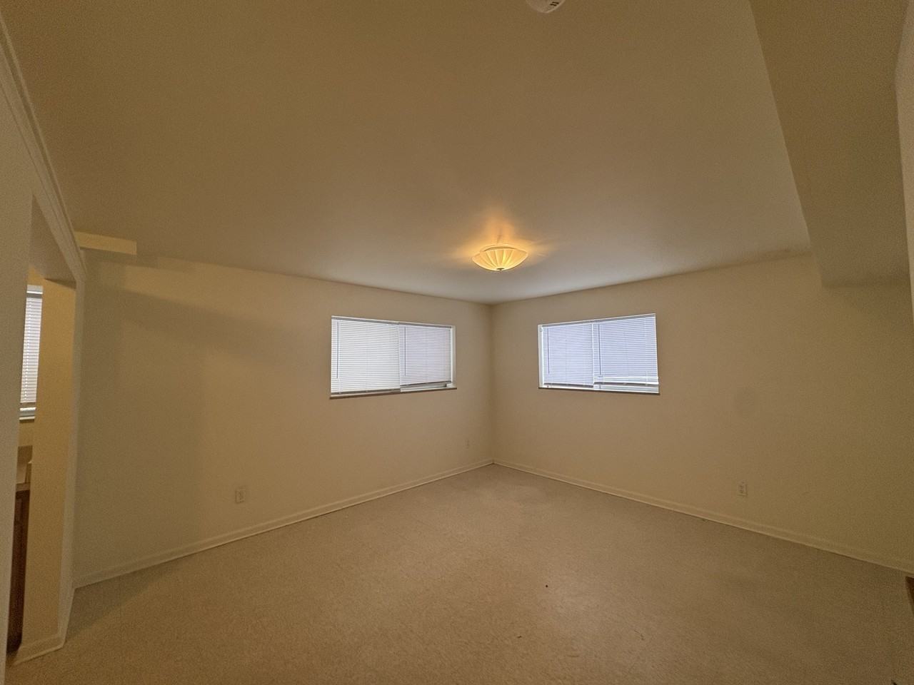 2053 Abbott - 5 #5 - Photo 6 of 11