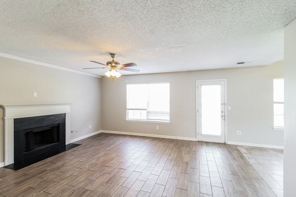 248 Kings Cv - Photo 5 of 19