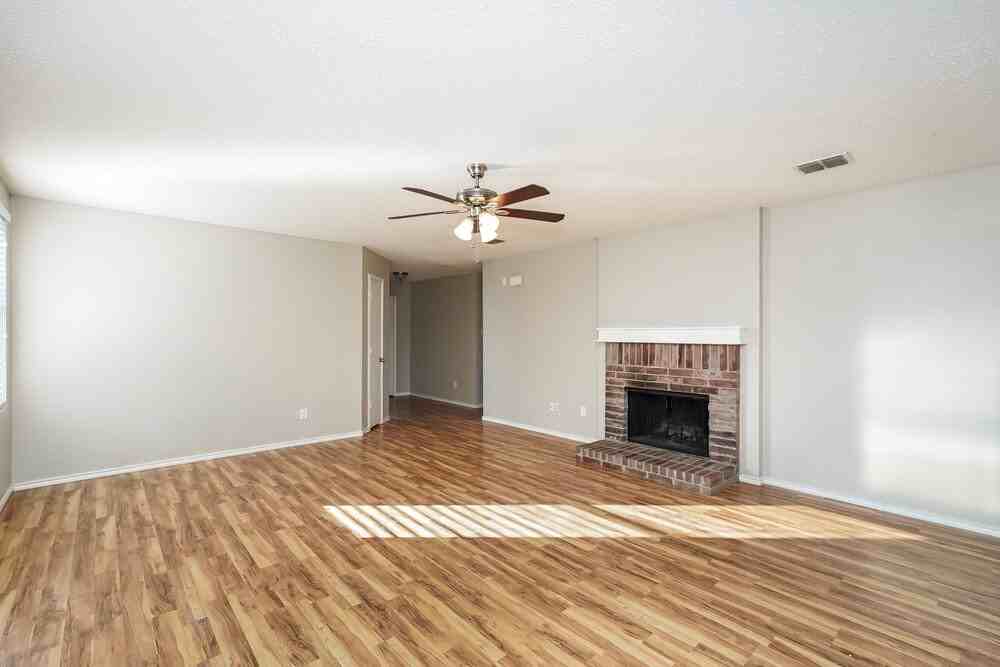 1625 Sierra Meadow Ln - Photo 4 of 16