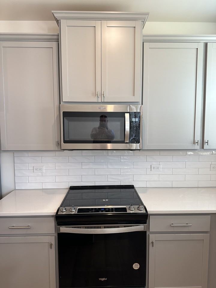 1027 S Point Rd #1 - Photo 6 of 28