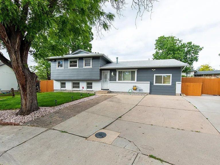 11869 E Ada Pl #NA - Photo 2 of 23