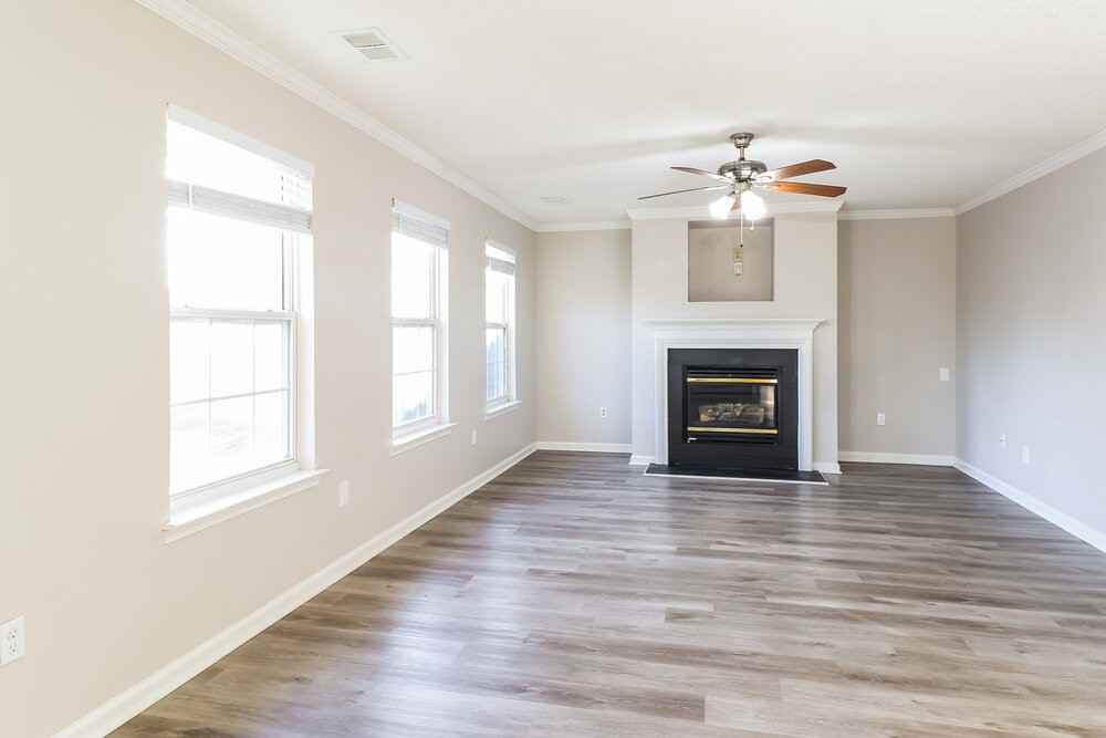 6021 Pennycross Ln - Photo 5 of 17