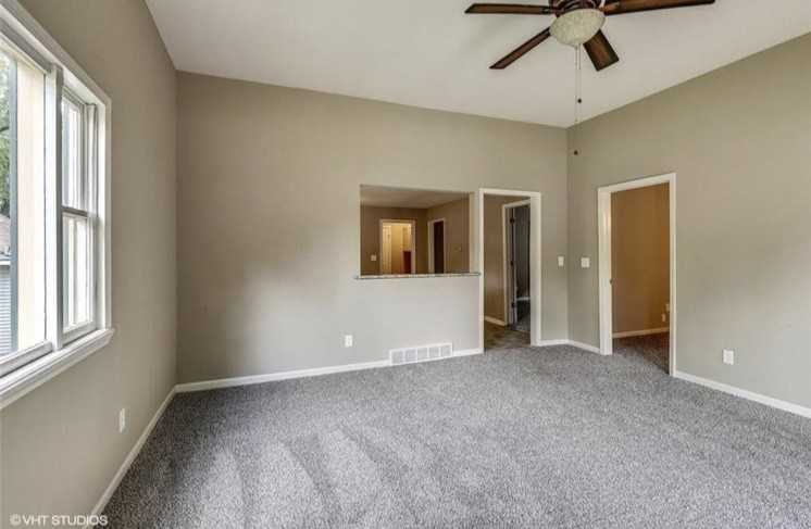 747 Chestnut St #1 - Photo 2 of 15