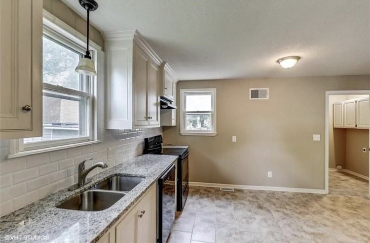 747 Chestnut St #1 - Photo 7 of 15