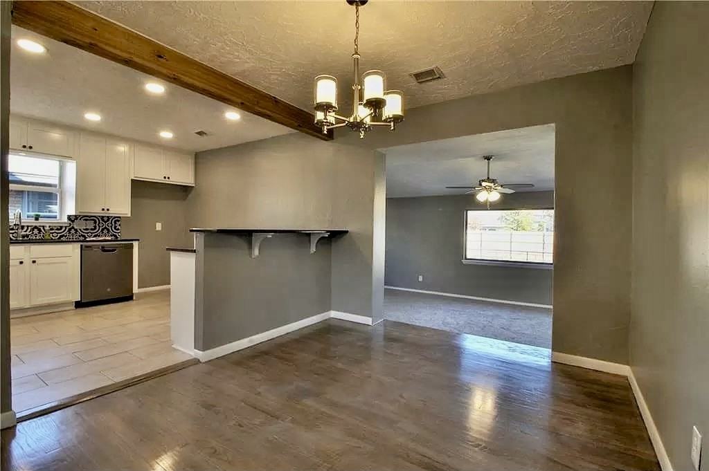 10616 Greystone Ave #NA - Photo 5 of 20