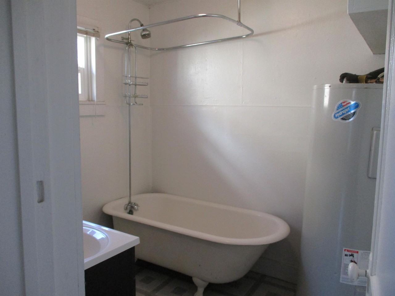 157 1/2 Monroe St #157-1-2 - Photo 6 of 7