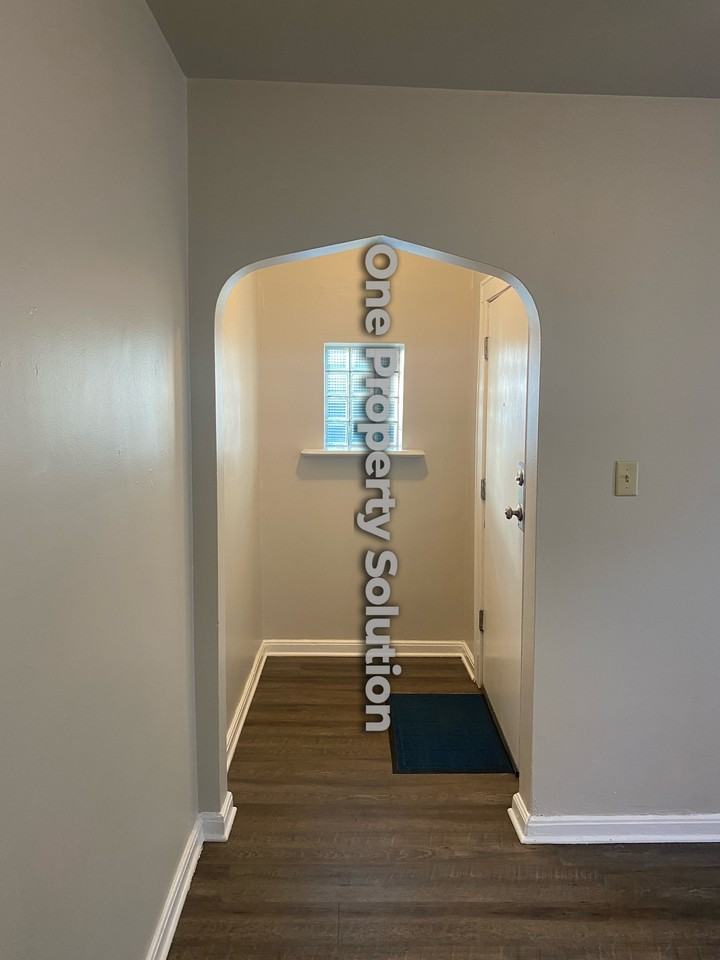 3741 Tyler St #1 - Photo 4 of 37