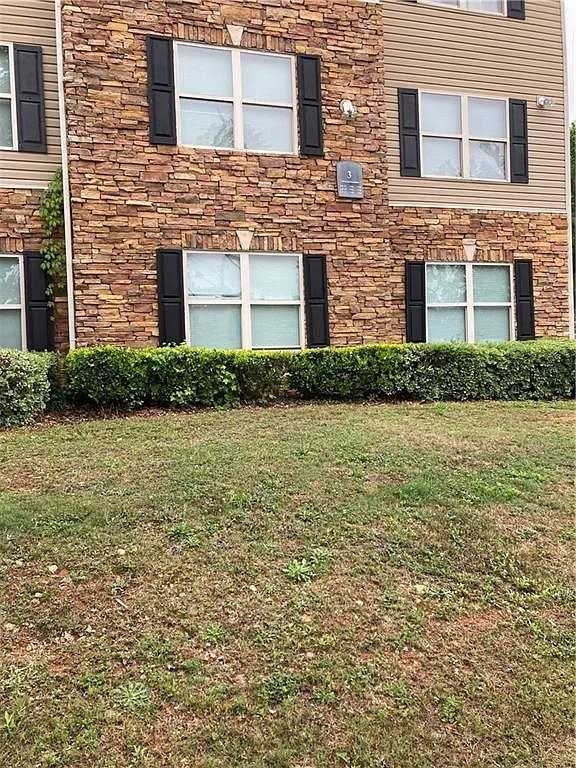 3103 Fairington Club Dr - Photo 2 of 11