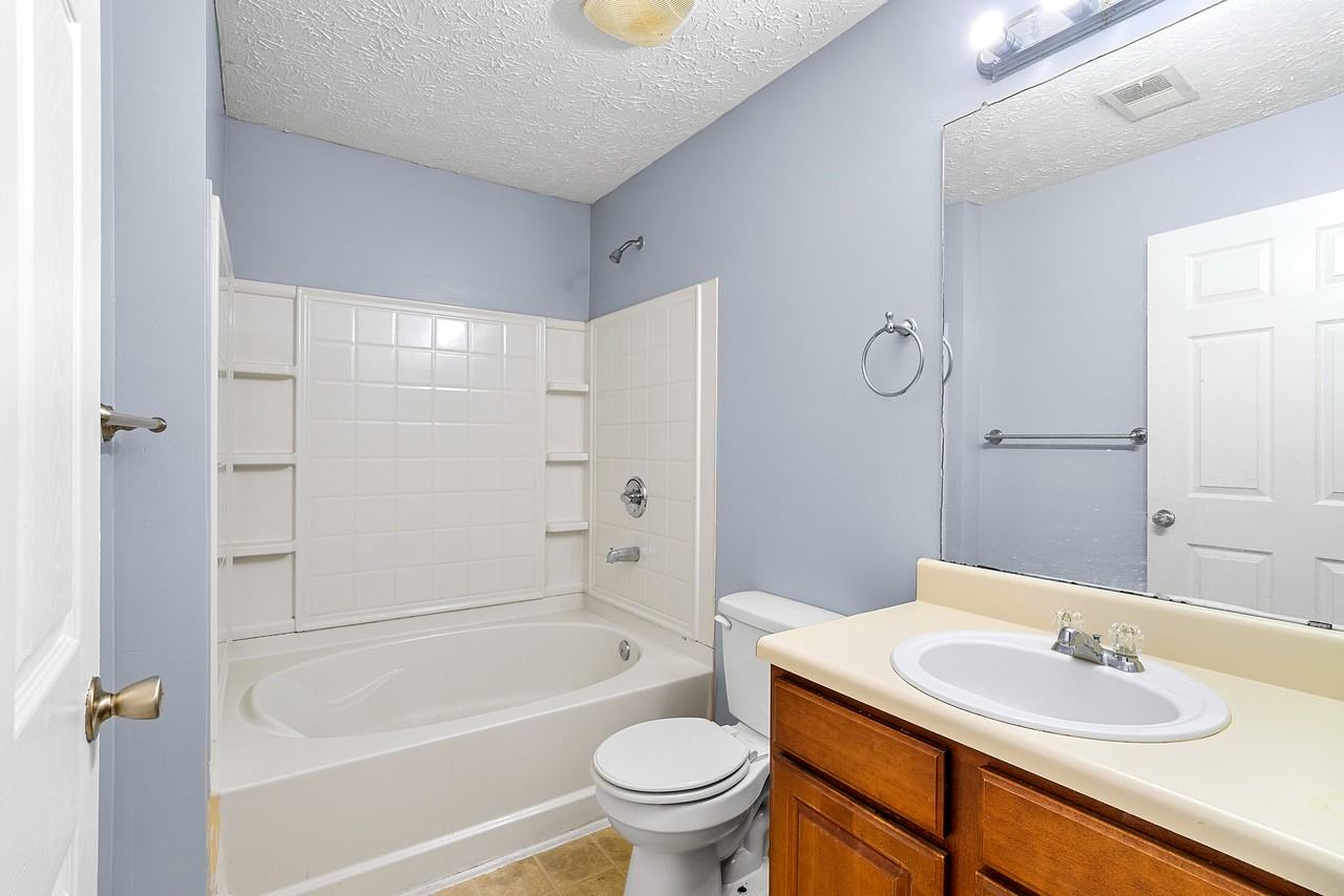 3103 Fairington Club Dr - Photo 6 of 11