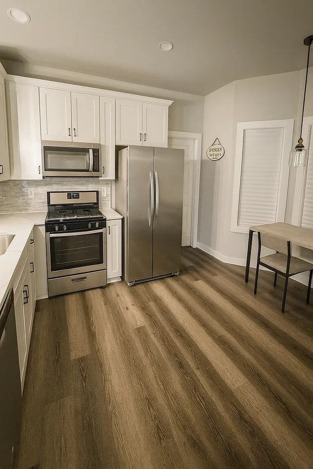 4231 Lindsey Dr - Photo 3 of 12