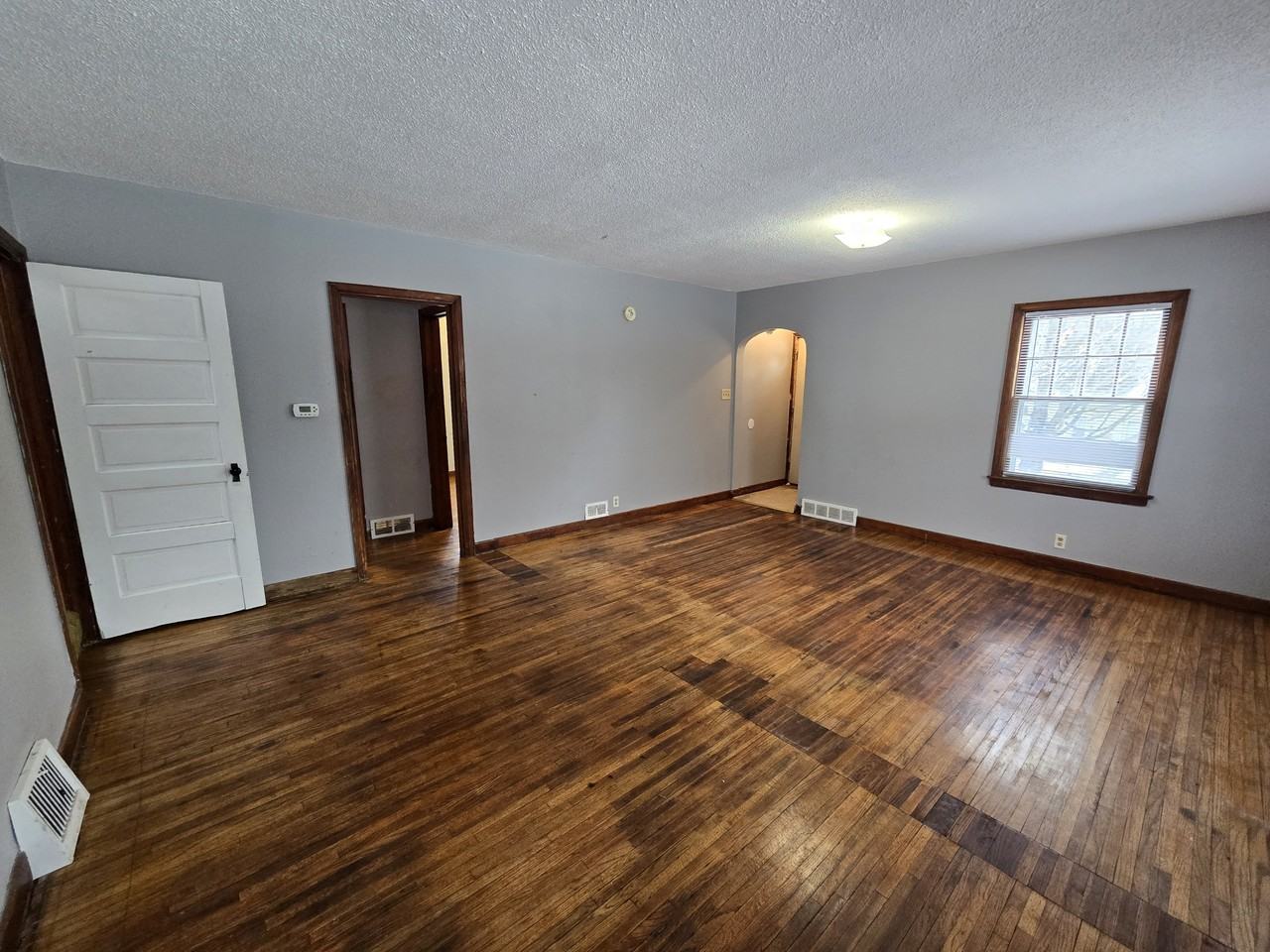 401 Charles St #1 - Photo 4 of 28