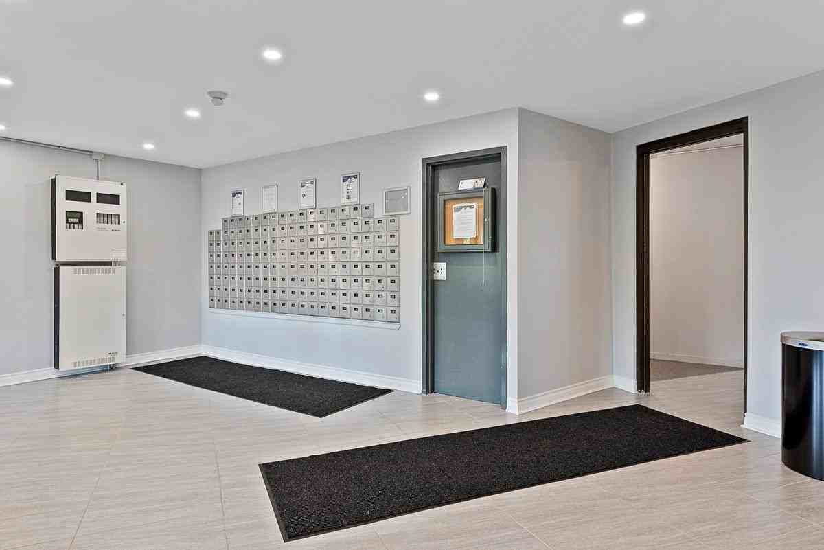 250 Lake Street - Photo 2 of 11