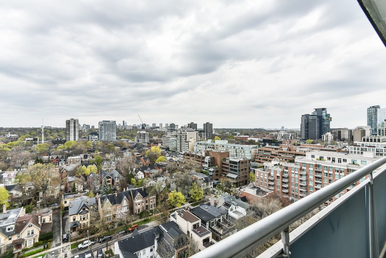 Prince Arthur - Photo 6 of 22