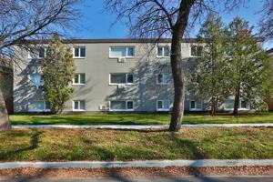 featured image of 257 Toronto St