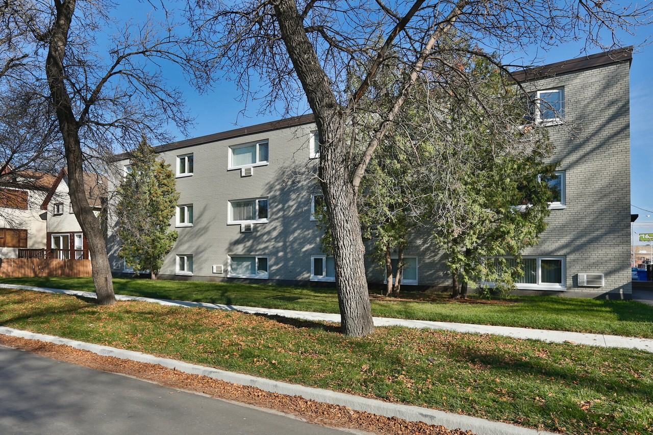 257 Toronto Street - Photo 4 of 4