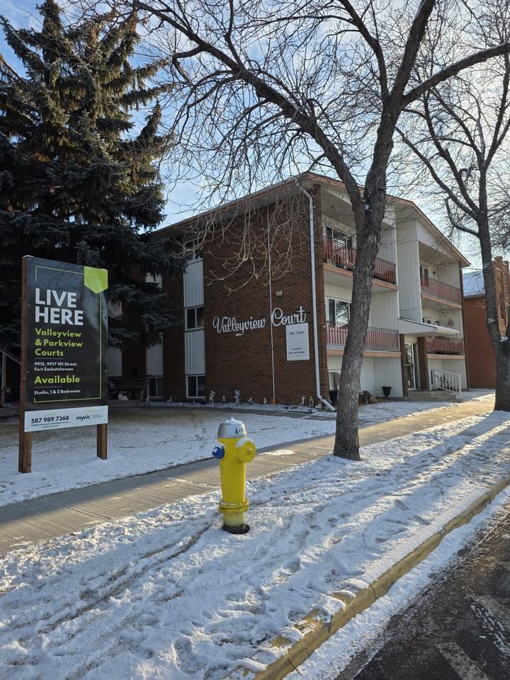 Valleyview Apartments - Photo 2 of 23