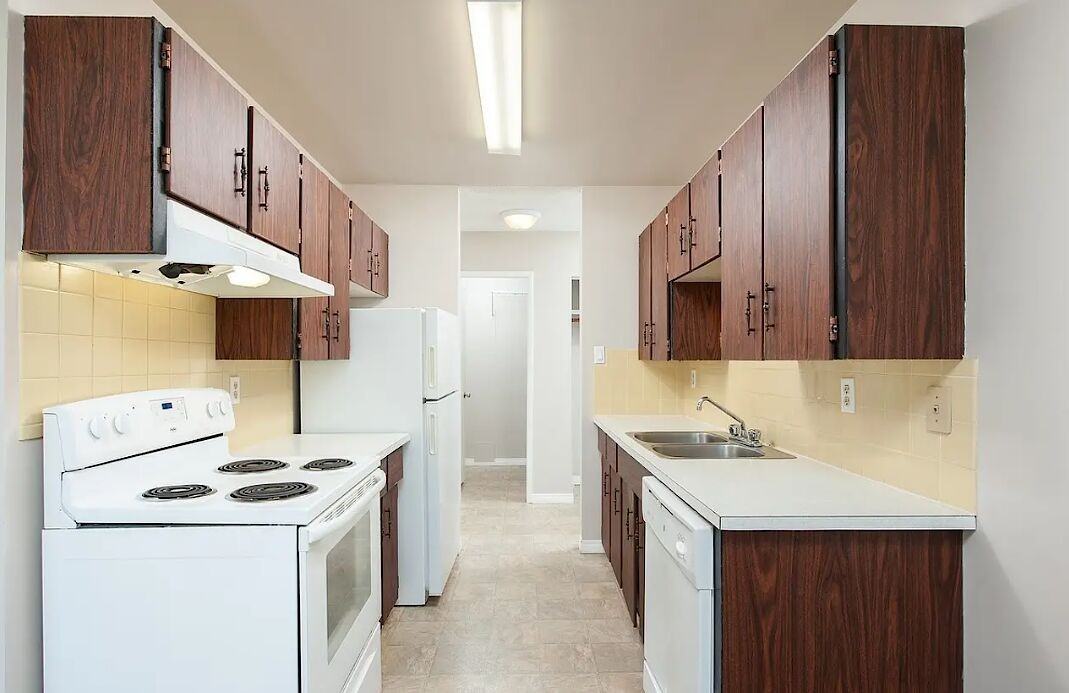 Oasis at Terra Vista - Photo 7 of 33