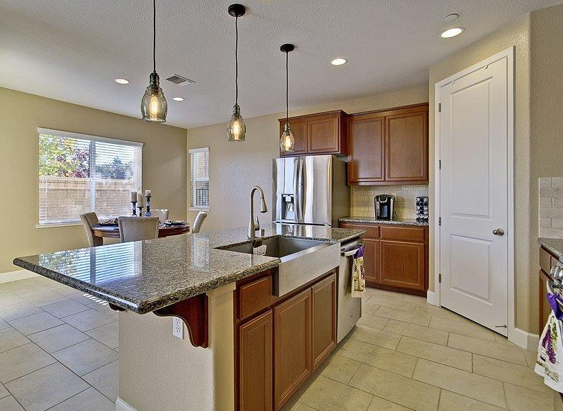 1383 Quigley Ct #1 - Photo 3 of 21