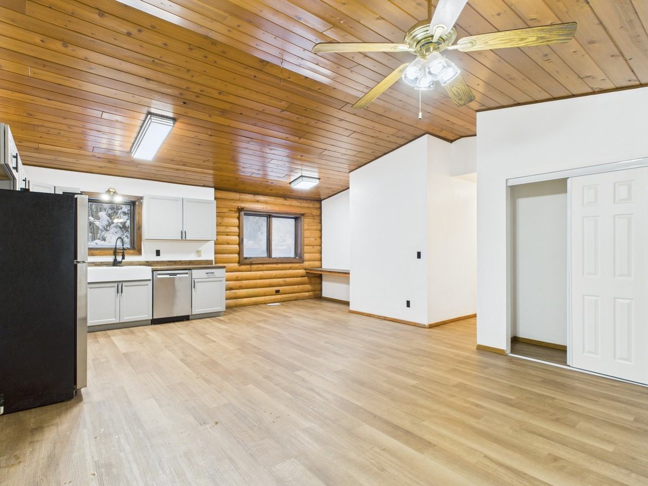 2587 Rachel Ct #1 - Photo 3 of 25