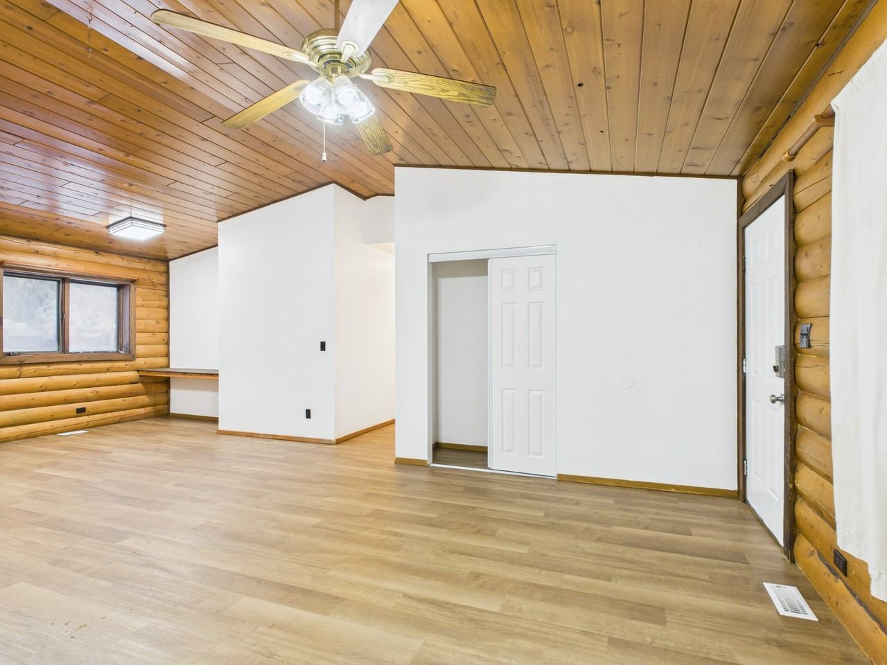 2587 Rachel Ct #1 - Photo 4 of 25